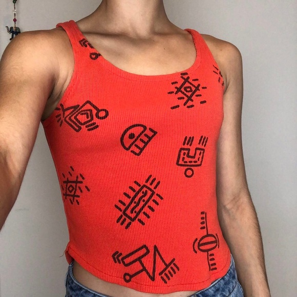 Unique Red Patterned Ribbed 70s Tank Top!! - Picture 1 of 4